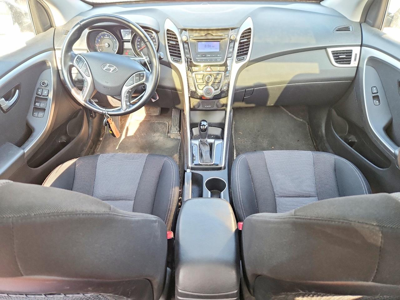 2013 Hyundai Elantra Gt Base Silver vin: KMHD35LE4DU124506
