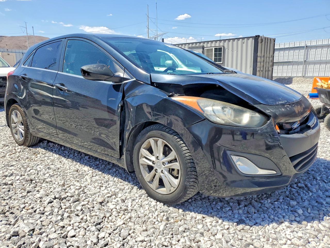 2013 Hyundai Elantra Gt Base Black vin: KMHD35LE4DU125364