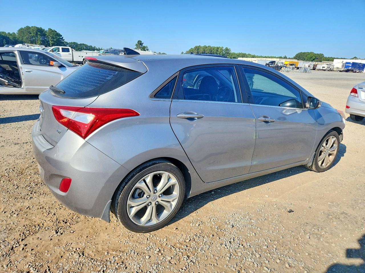 2013 Hyundai Elantra Gt Base Серый vin: KMHD35LE4DU134730