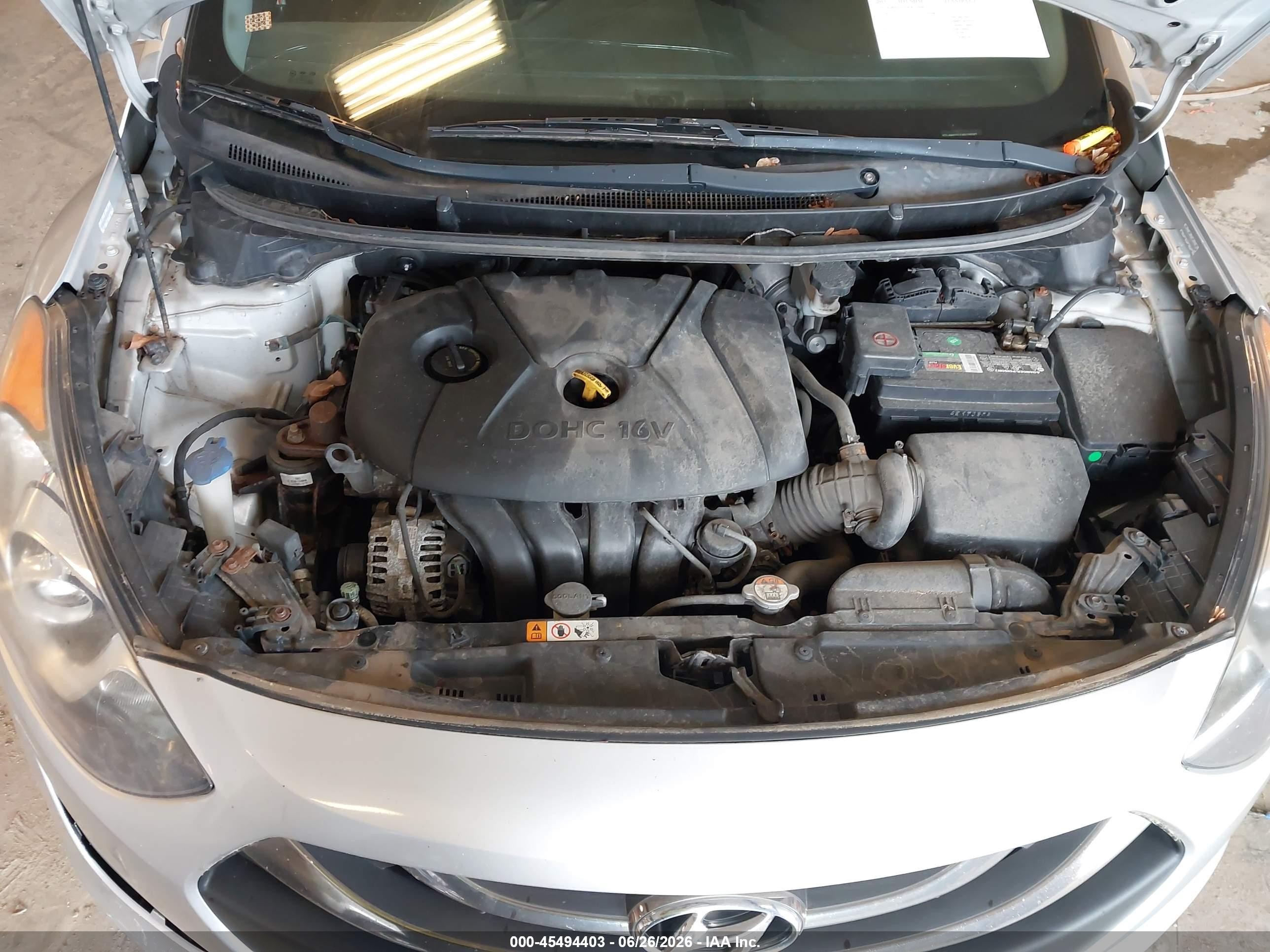 2013 Hyundai Elantra Gt   Silver vin: KMHD35LE4DU156047