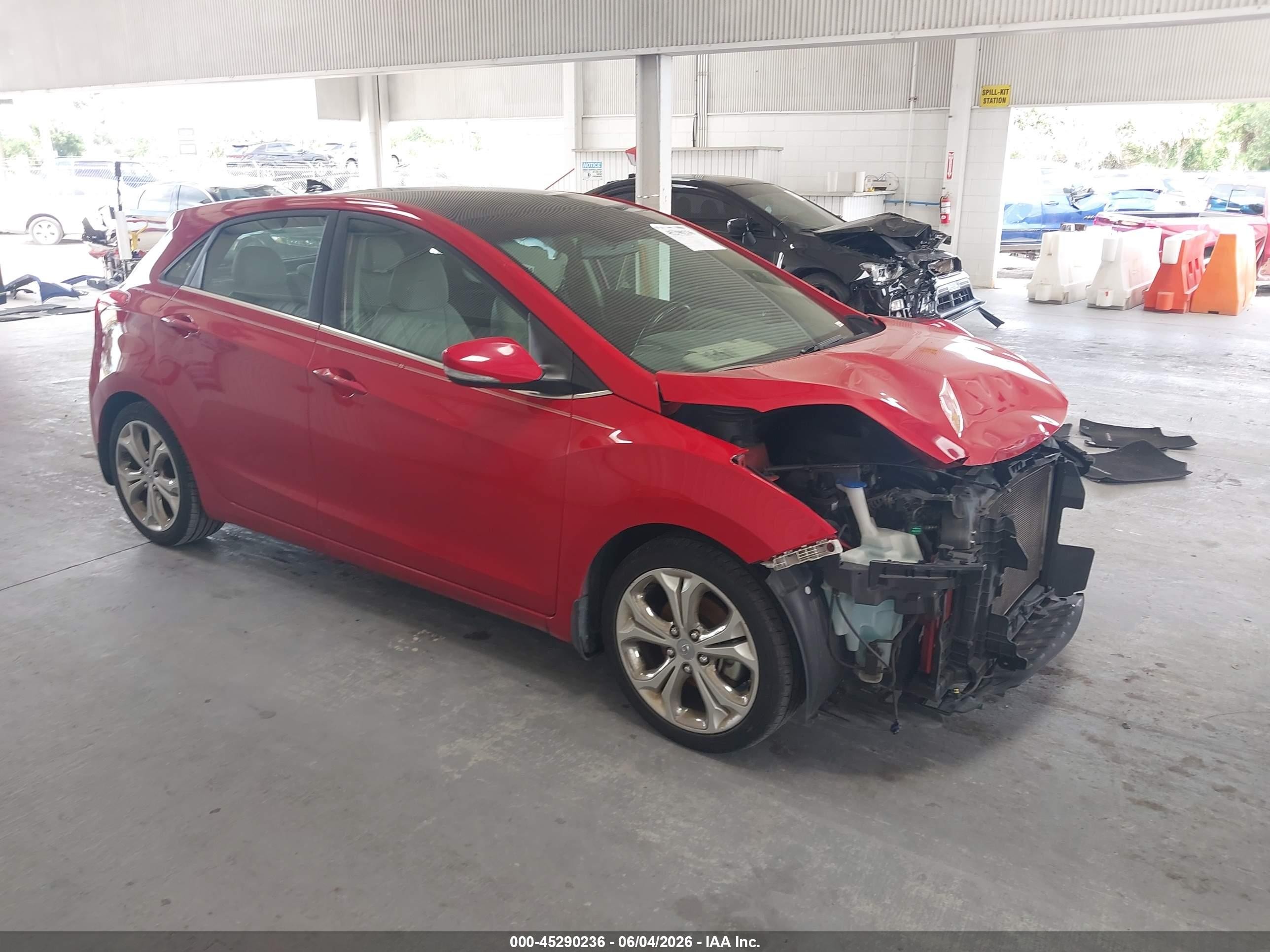2013 Hyundai Elantra Gt   Red vin: KMHD35LE5DU051033