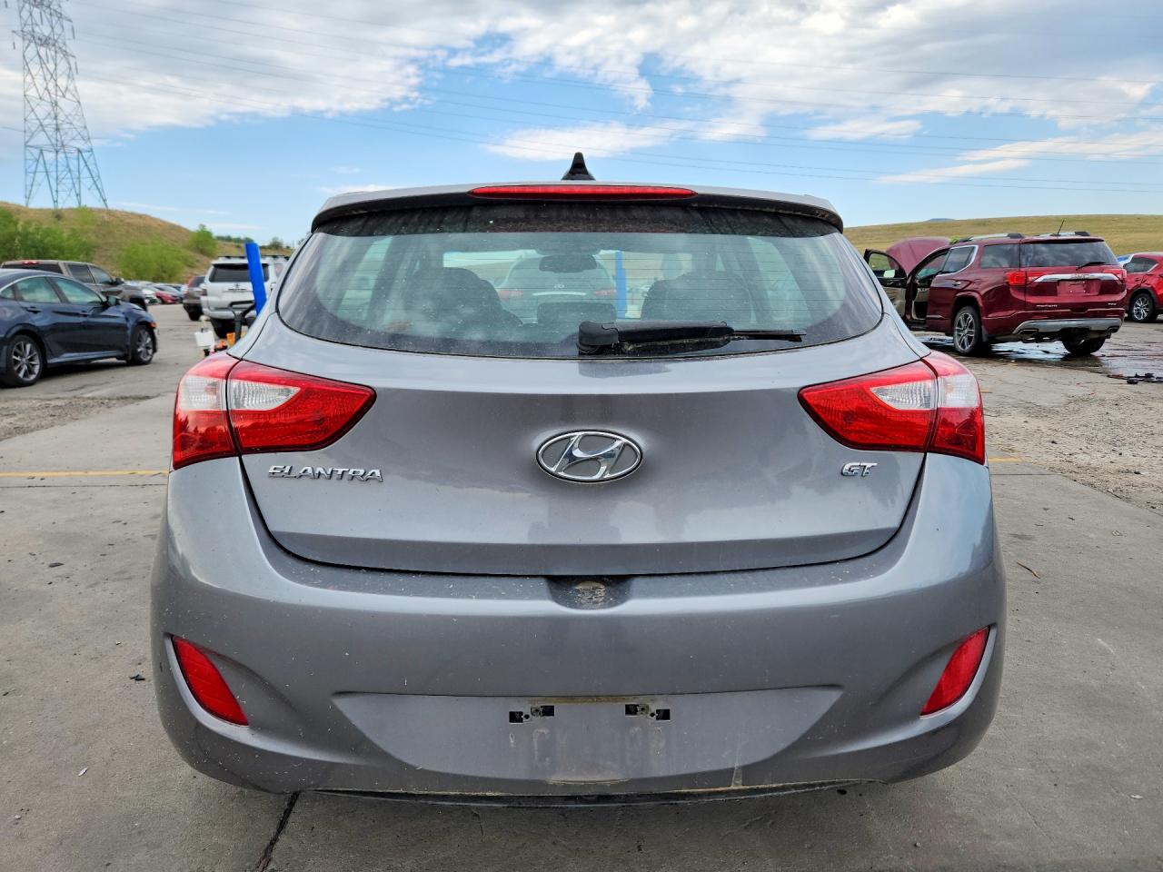 2013 Hyundai Elantra Gt Base Серый vin: KMHD35LE5DU069421