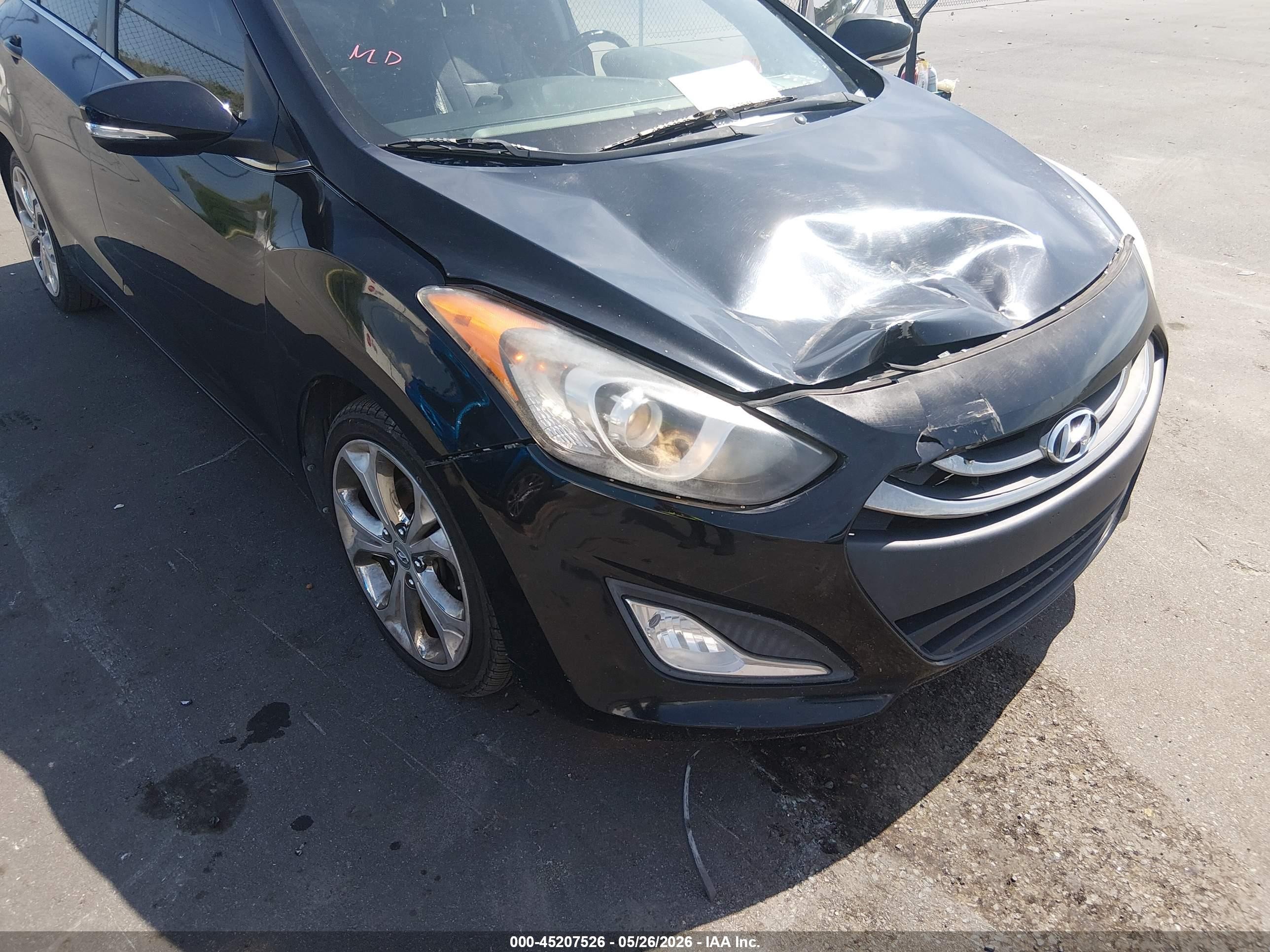 2013 Hyundai Elantra Gt   Black vin: KMHD35LE5DU113160