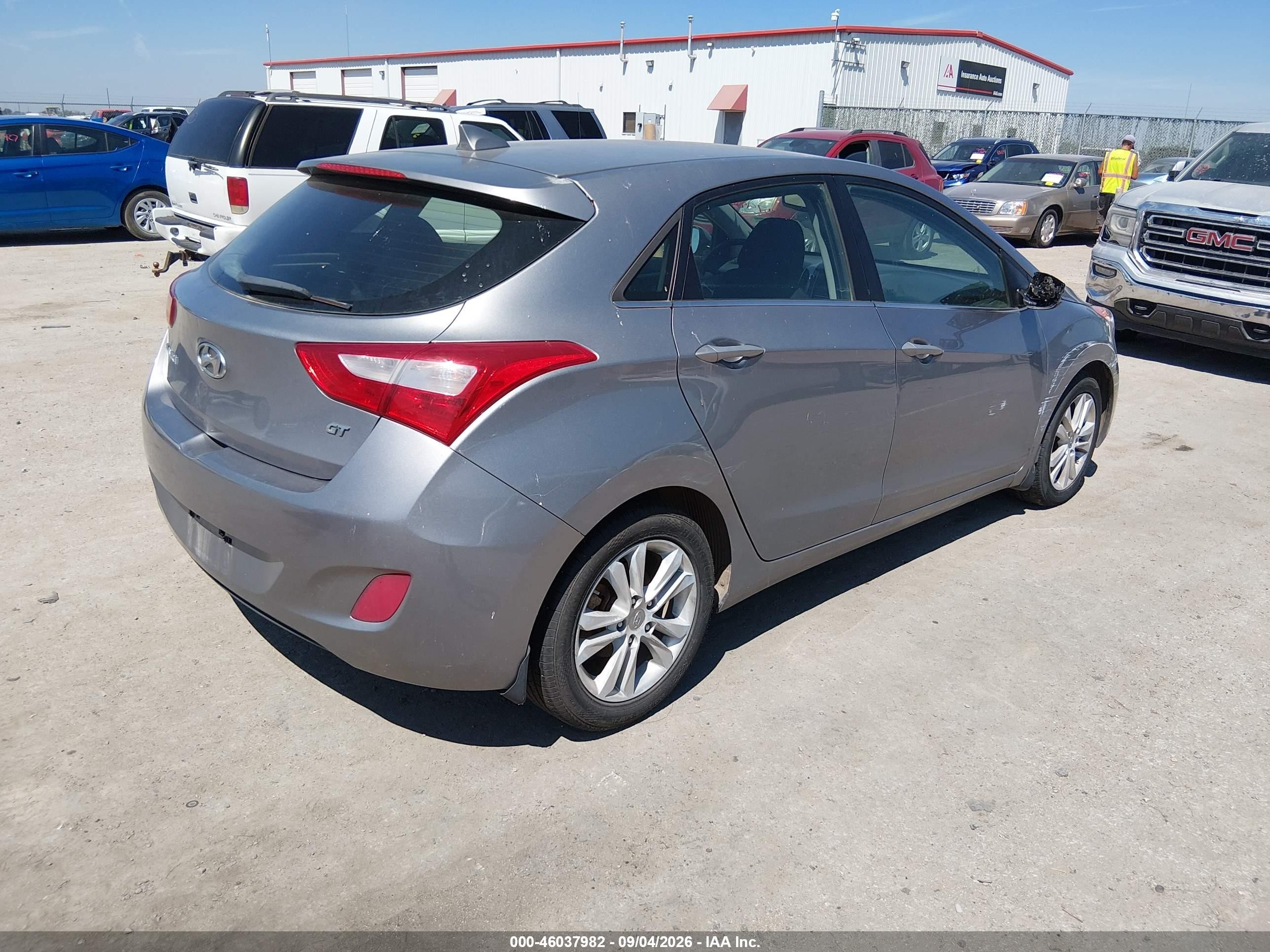 2013 Hyundai Elantra Gt Gray vin: KMHD35LE5DU119069