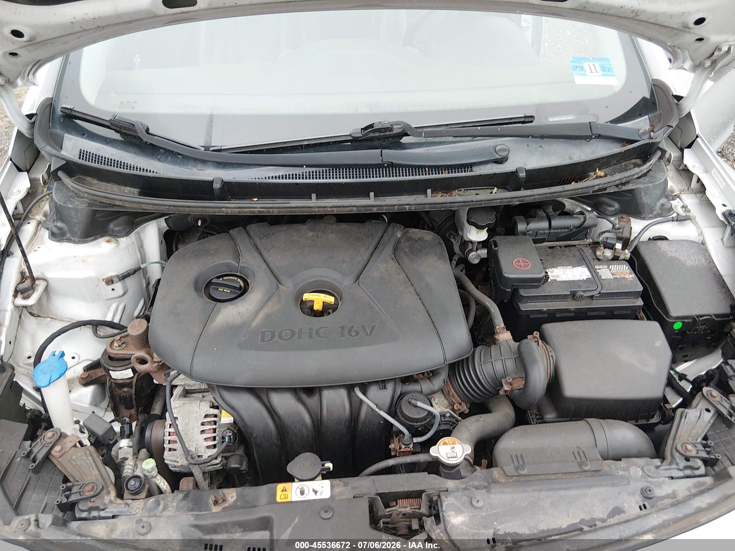 2013 Hyundai Elantra Gt   Silver vin: KMHD35LE5DU122683