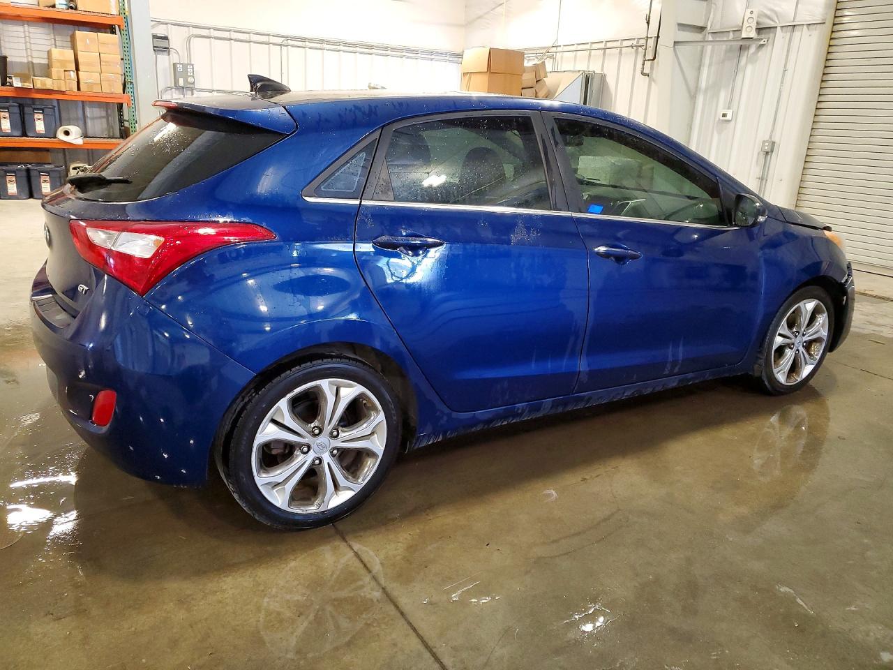 2013 Hyundai Elantra Gt Base Blue vin: KMHD35LE6DU057553