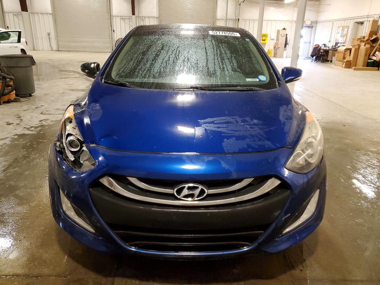 2013 Hyundai Elantra Gt Base Blue vin: KMHD35LE6DU057553