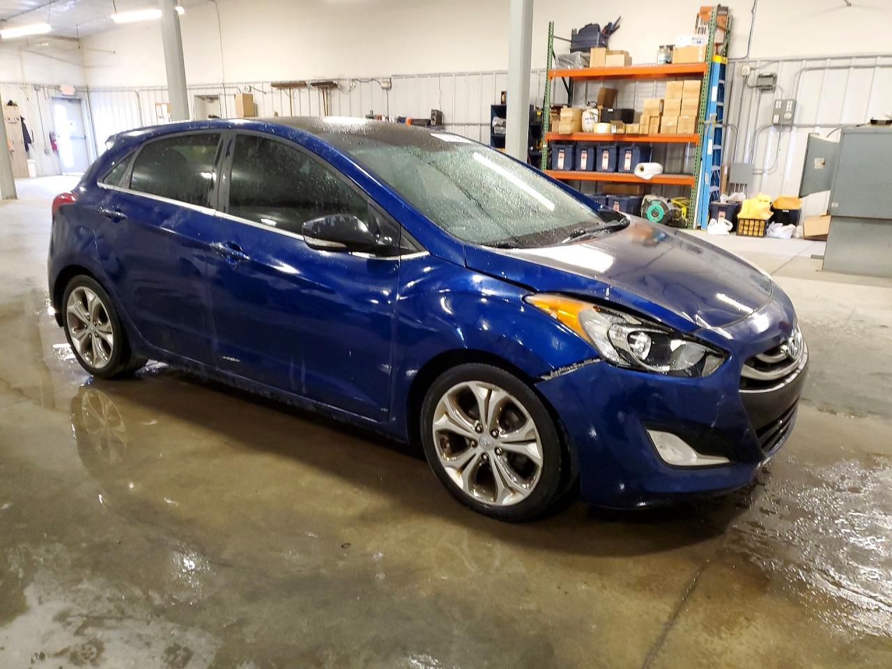2013 Hyundai Elantra Gt Base Blue vin: KMHD35LE6DU057553