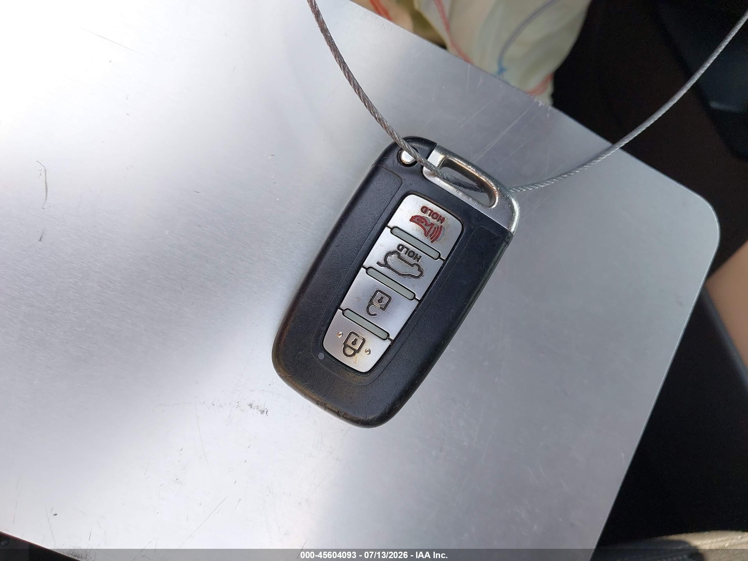 2013 Hyundai Elantra Gt   Silver vin: KMHD35LE6DU096529