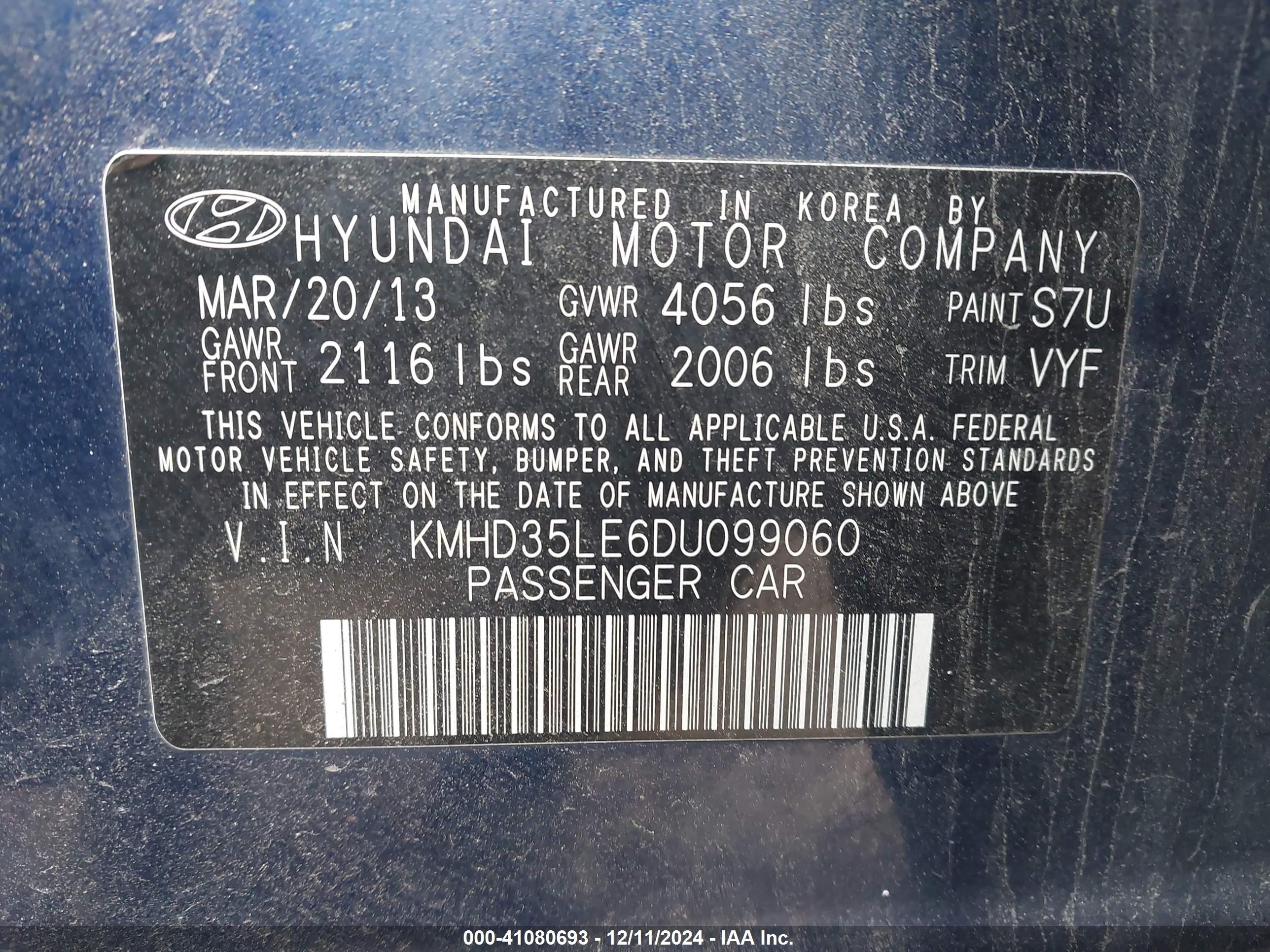 2013 Hyundai Elantra Gt   Blue vin: KMHD35LE6DU099060