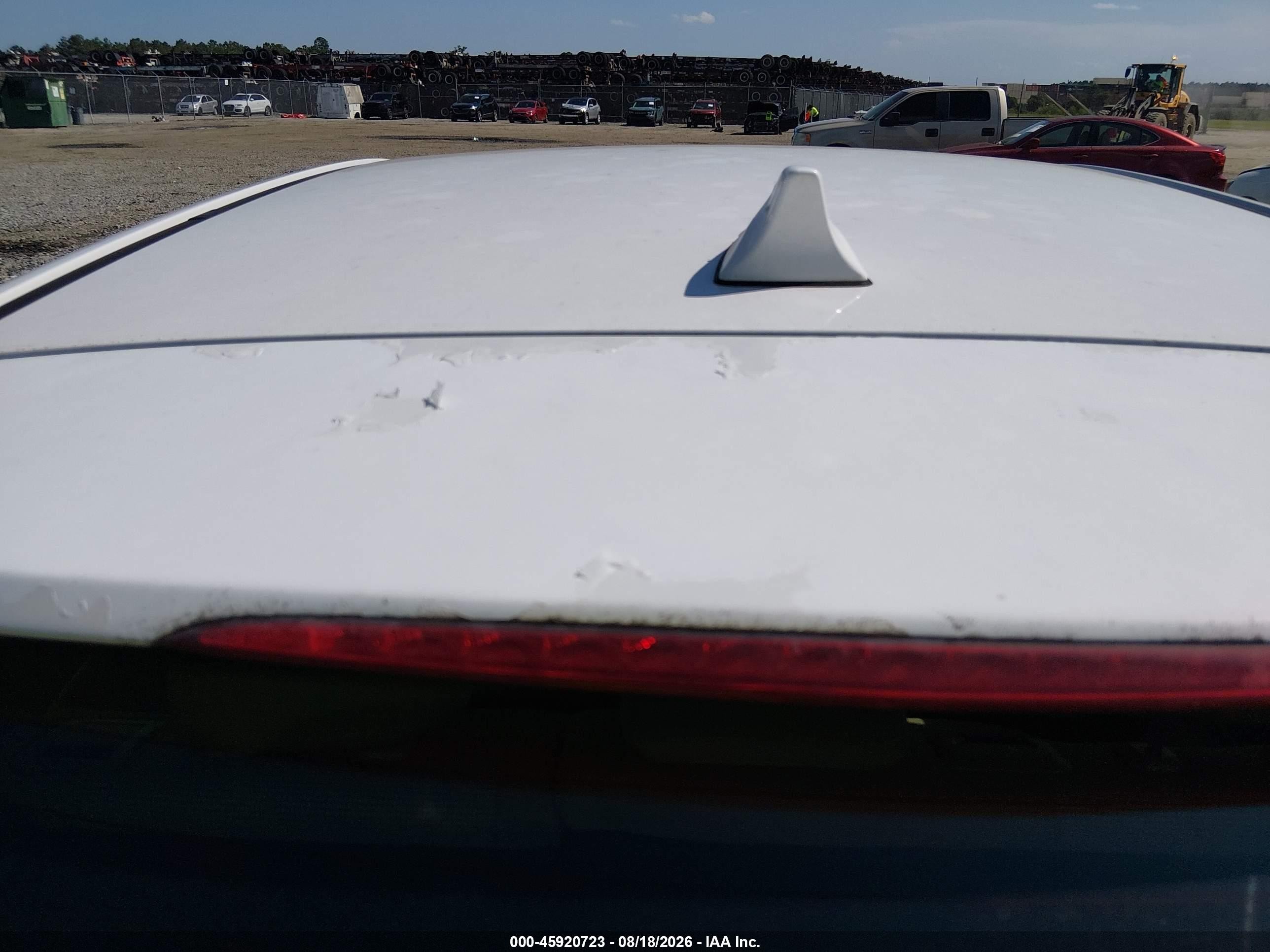 2013 Hyundai Elantra Gt   White vin: KMHD35LE6DU102961