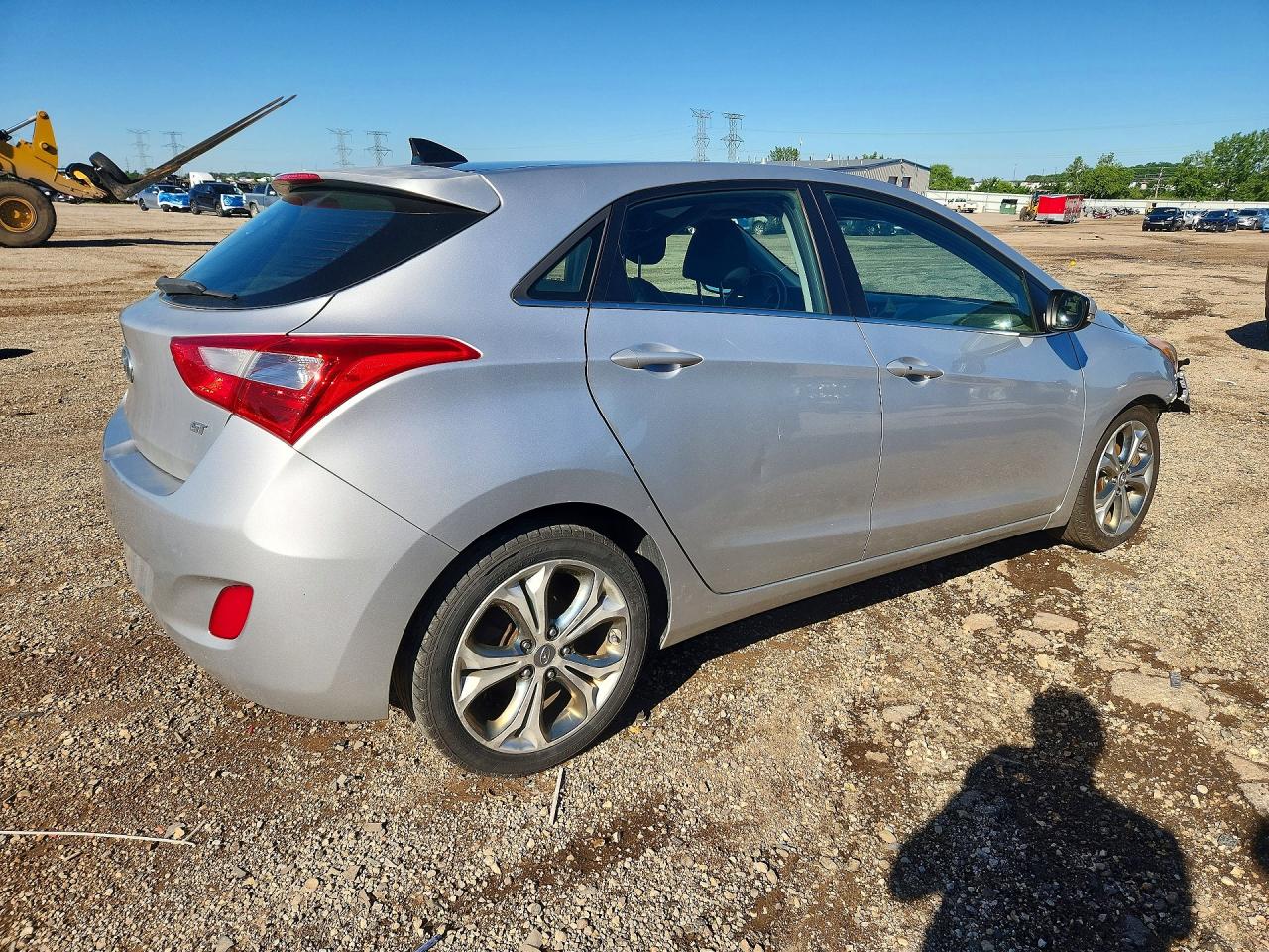 2013 Hyundai Elantra Gt Base Серебряный vin: KMHD35LE6DU120635