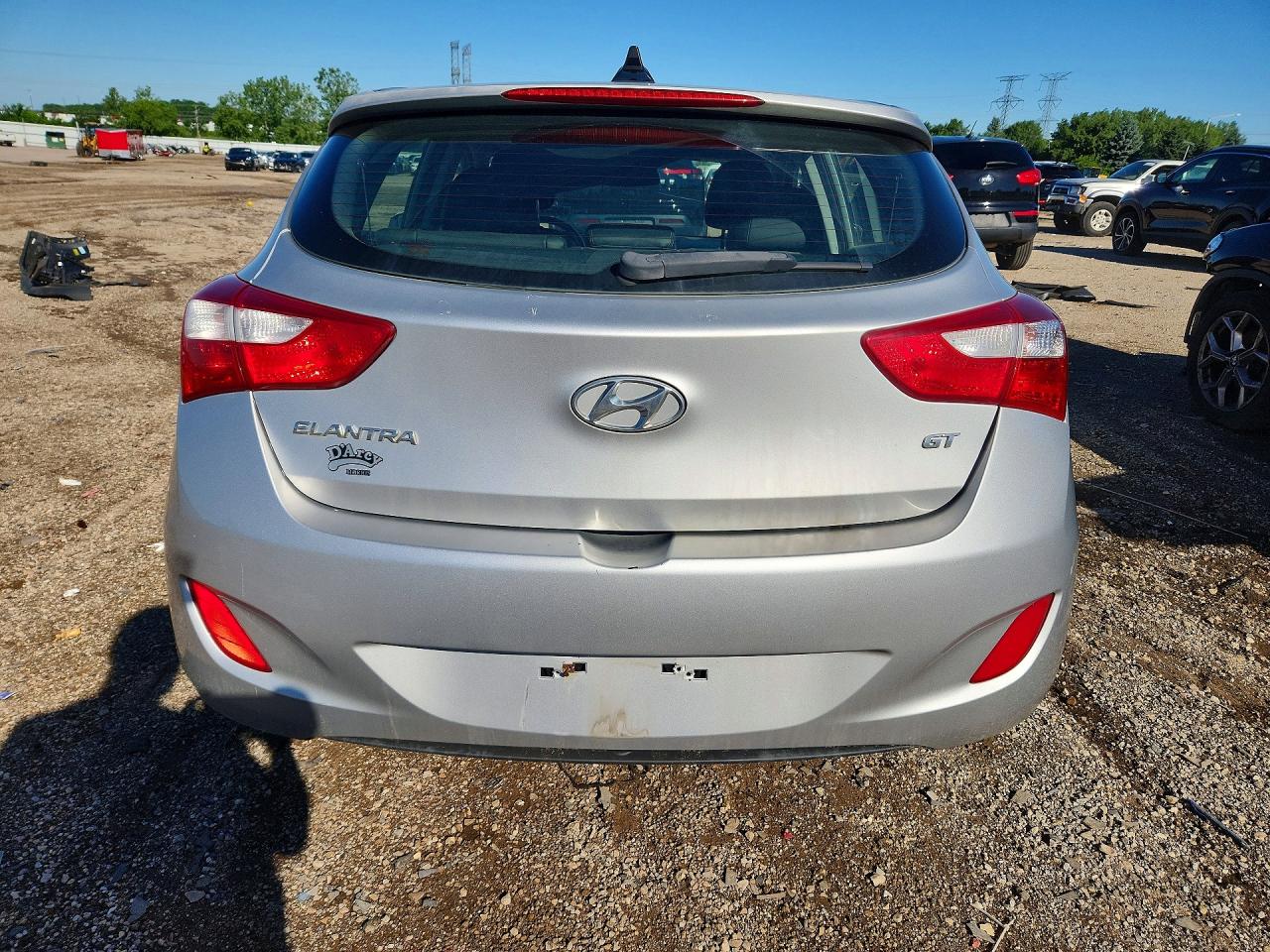 2013 Hyundai Elantra Gt Base Серебряный vin: KMHD35LE6DU120635