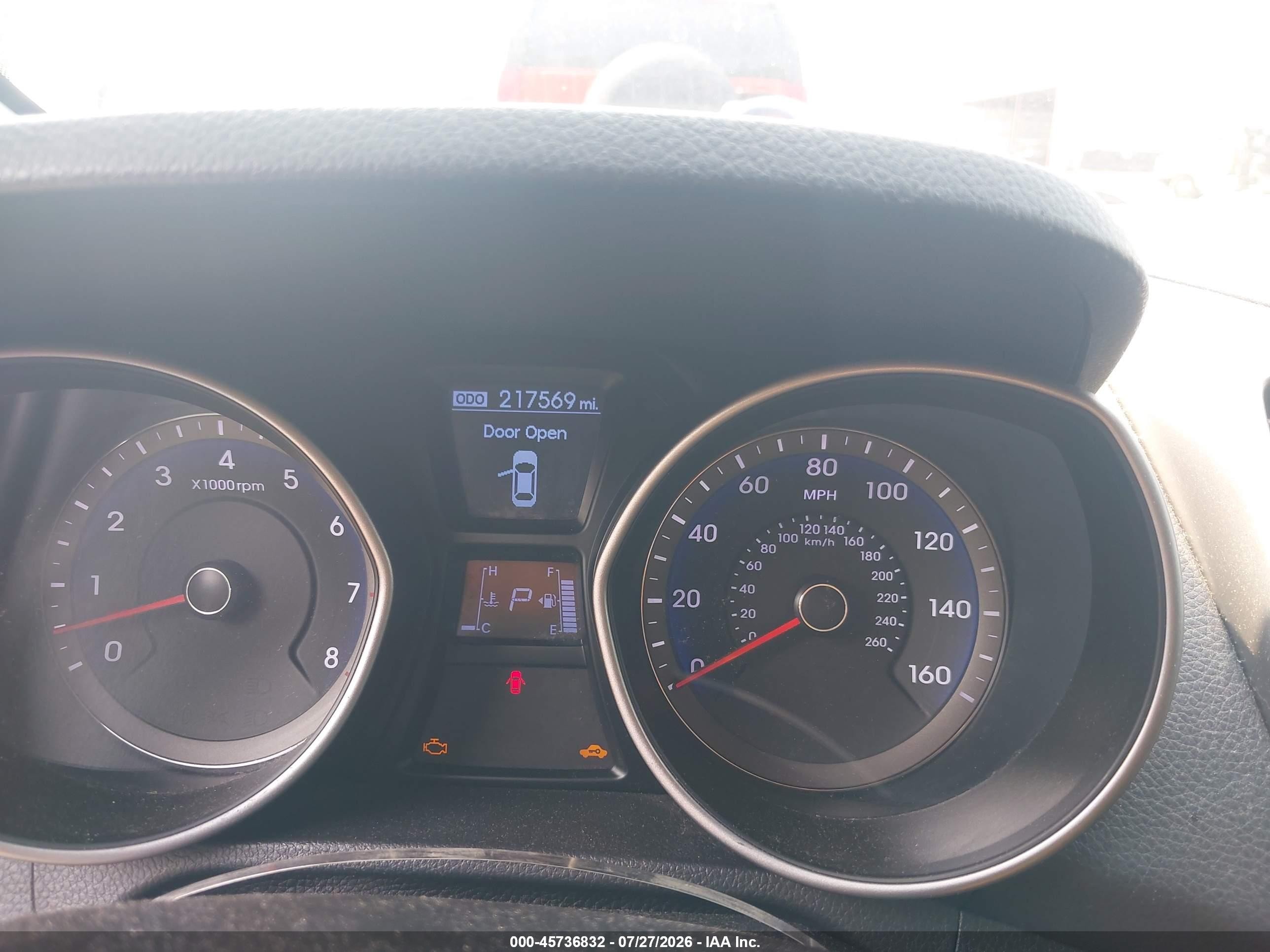 2013 Hyundai Elantra Gt   Silver vin: KMHD35LE6DU124944