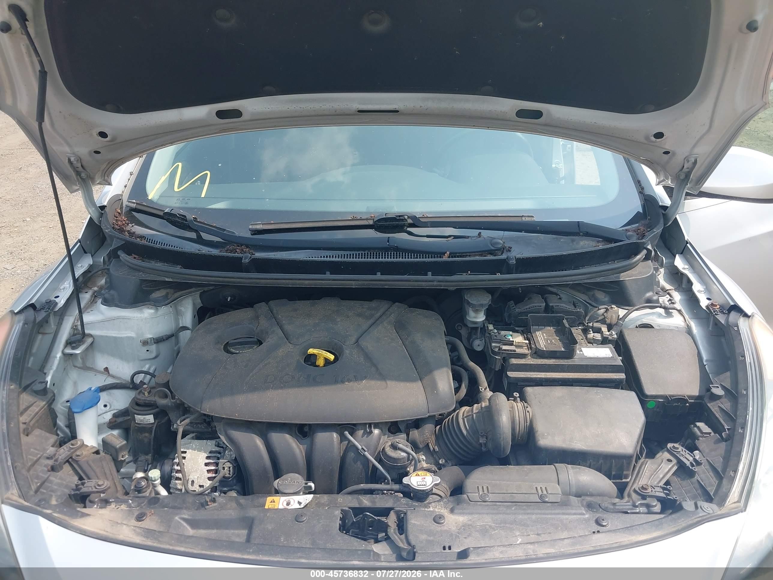 2013 Hyundai Elantra Gt   Silver vin: KMHD35LE6DU124944