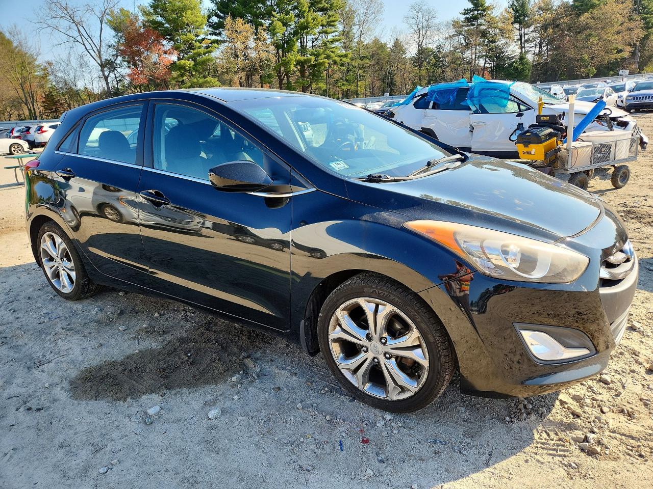 2013 Hyundai Elentra Черный vin: KMHD35LE6DU130632
