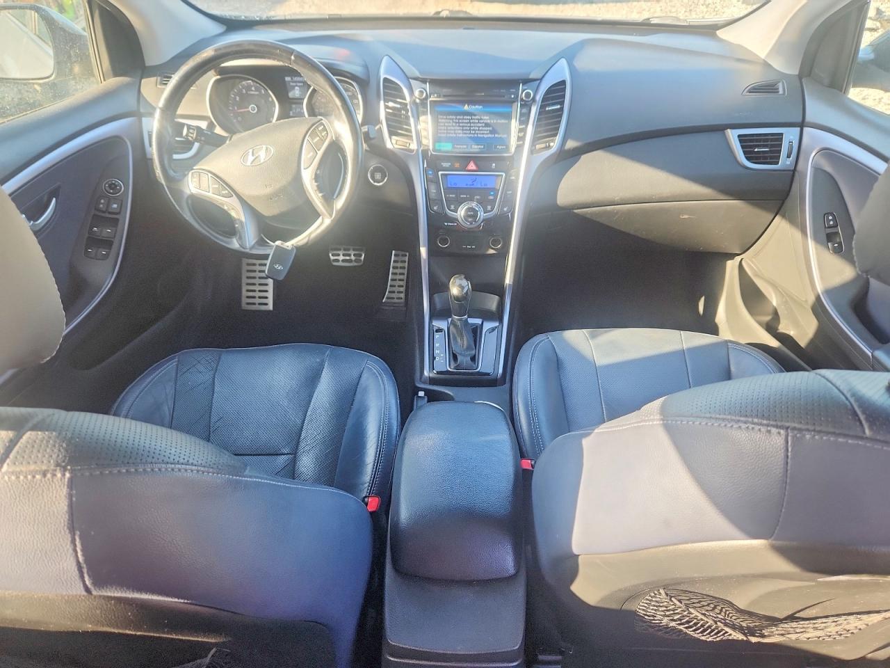 2013 Hyundai Elantra Gt Base Gray vin: KMHD35LE7DU037084