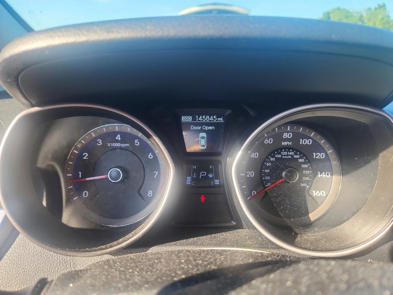 2013 Hyundai Elantra Gt Base Gray vin: KMHD35LE7DU037084