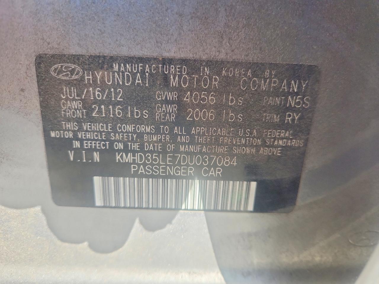 2013 Hyundai Elantra Gt Base Gray vin: KMHD35LE7DU037084