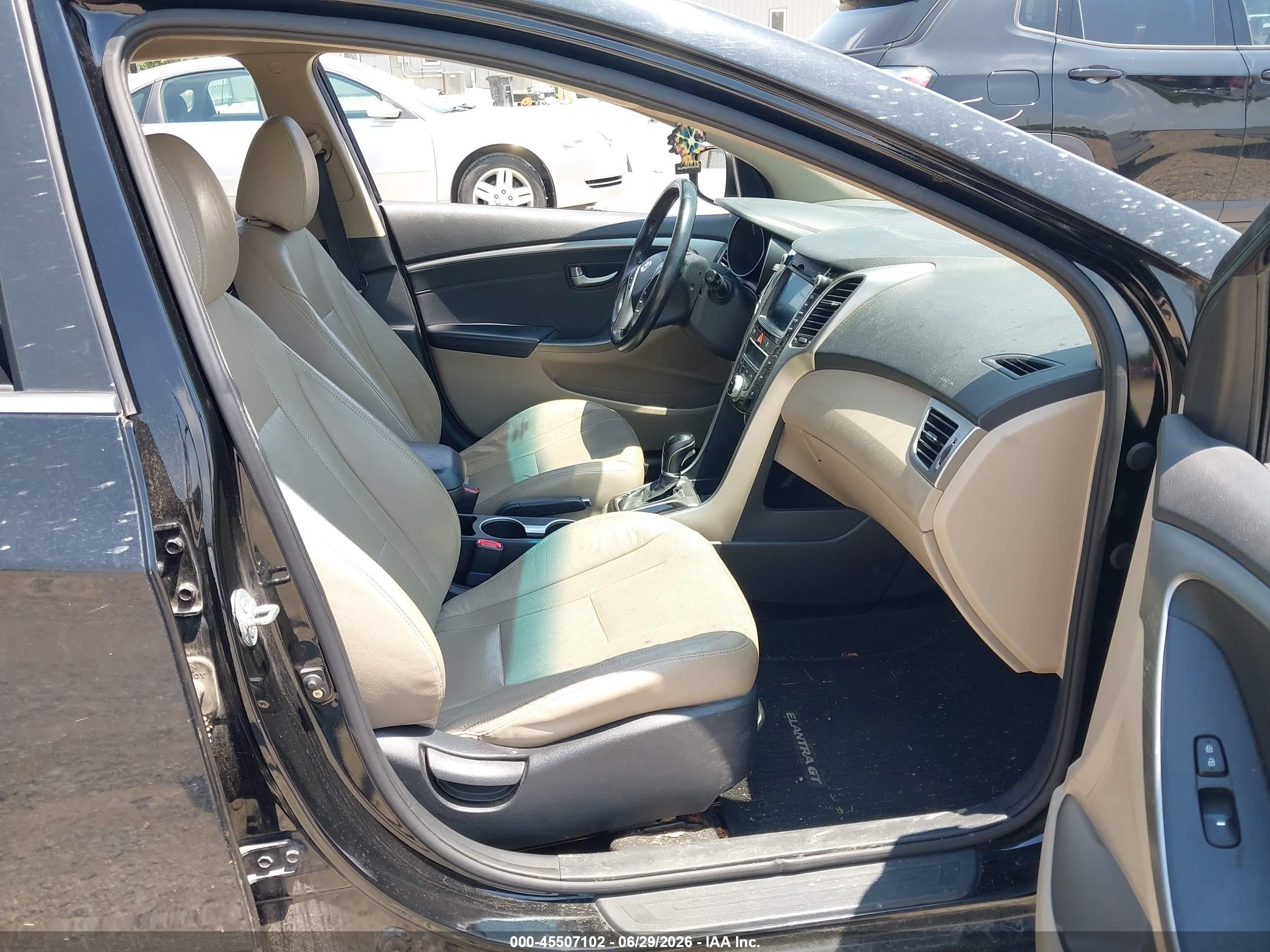 2013 Hyundai Elantra Gt   Black vin: KMHD35LE7DU054189
