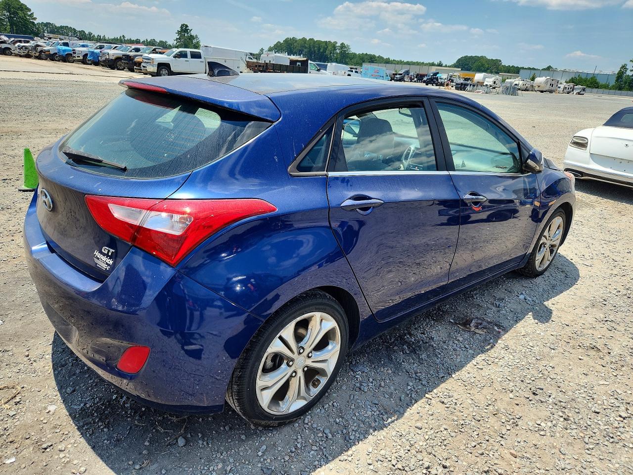 2013 Hyundai Elantra Gt Base Blue vin: KMHD35LE7DU056153
