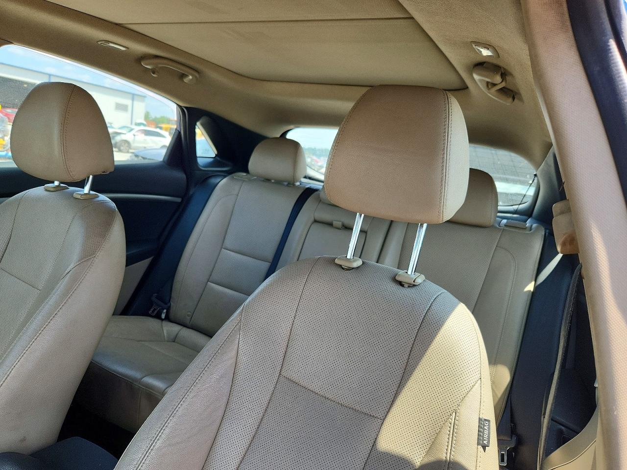 2013 Hyundai Elantra Gt Base Blue vin: KMHD35LE7DU056153