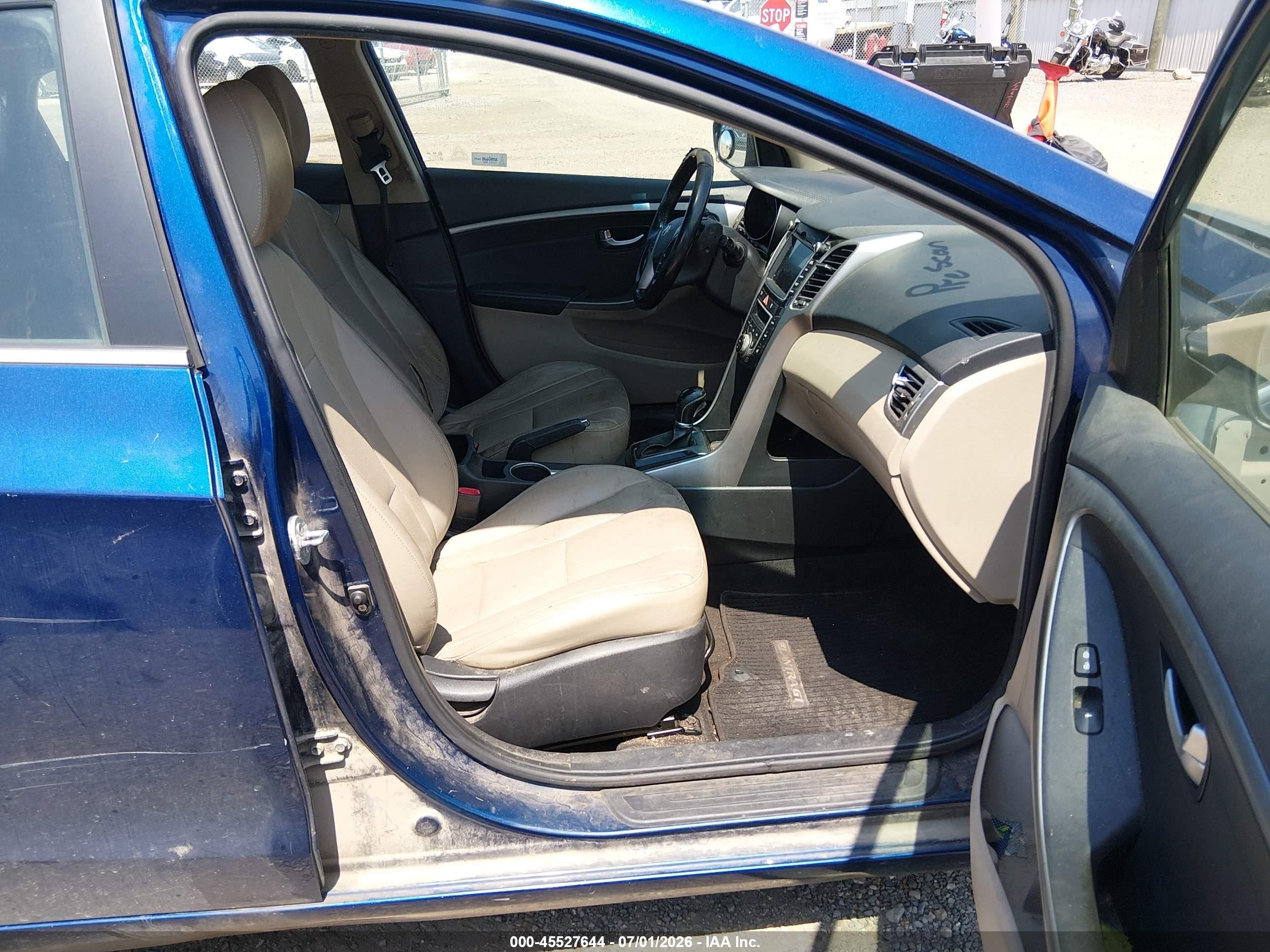 2013 Hyundai Elantra Gt   Синий vin: KMHD35LE7DU058839