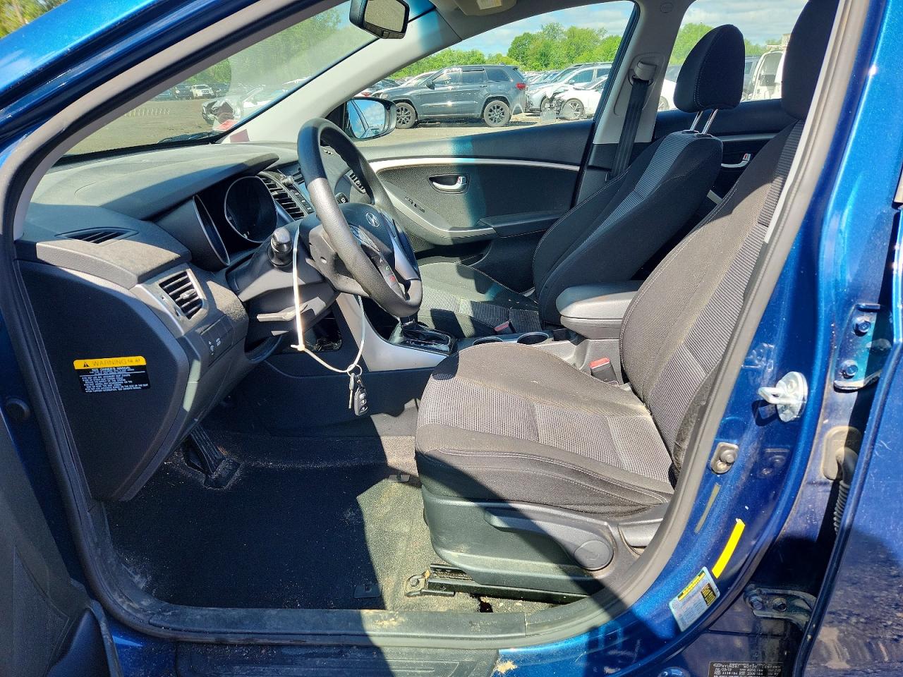 2013 Hyundai Elantra Gt Base Blue vin: KMHD35LE7DU136830