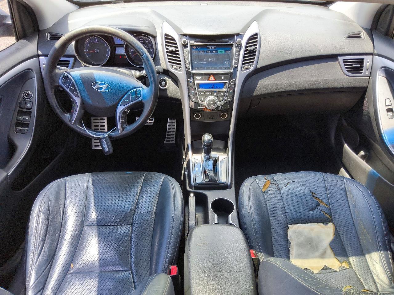 2013 Hyundai Elantra Gt Base Серебряный vin: KMHD35LE7DU152669