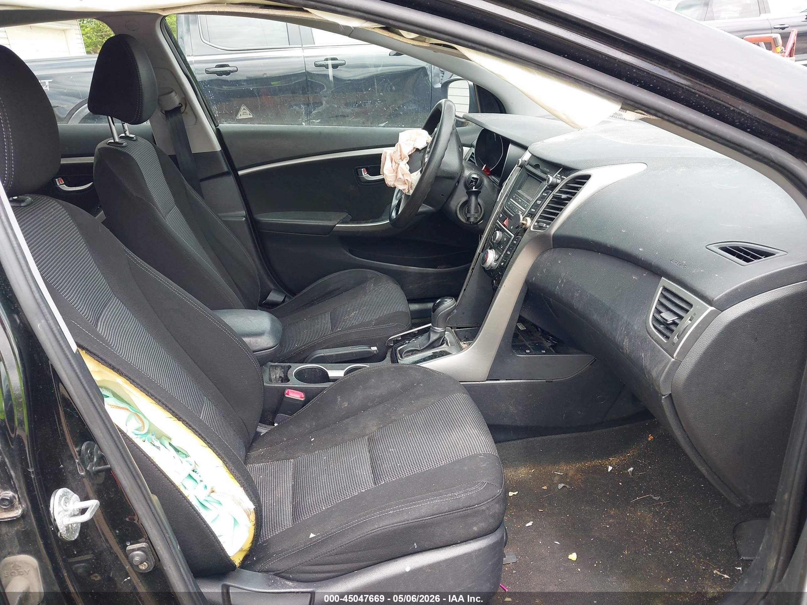 2013 Hyundai Elantra Gt   Черный vin: KMHD35LE8DU026269