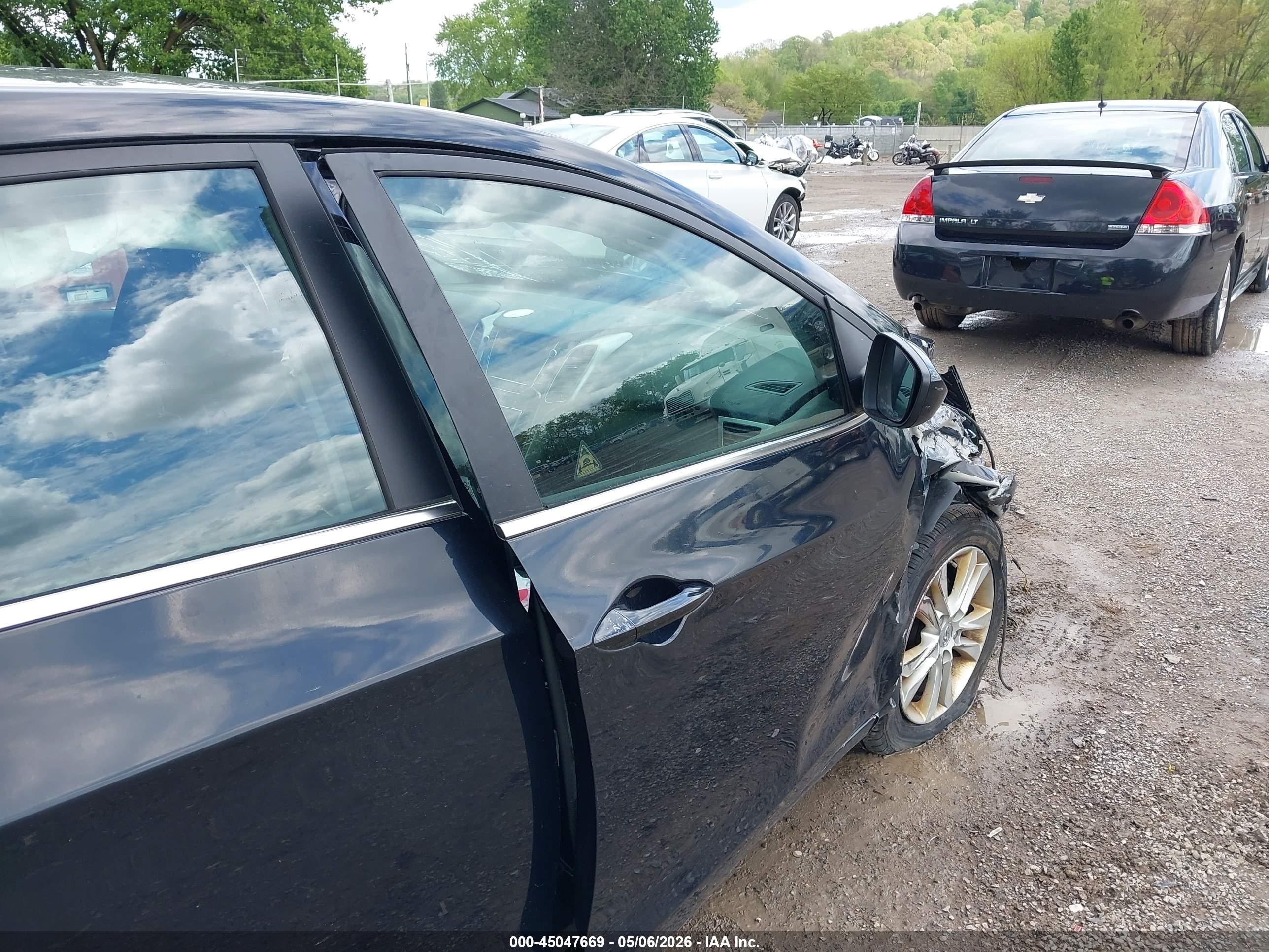 2013 Hyundai Elantra Gt   Черный vin: KMHD35LE8DU026269