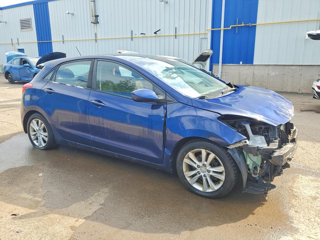 2013 Hyundai Elantra Gt Base Blue vin: KMHD35LE8DU034467