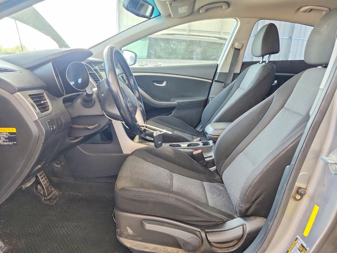 2013 Hyundai Elantra Gt Base Gray vin: KMHD35LE8DU039510