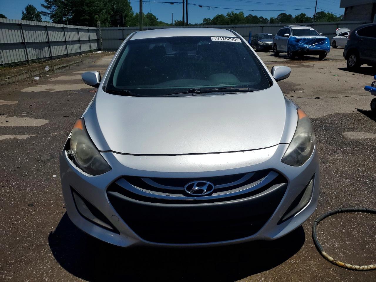 2013 Hyundai Elantra Gt Base Silver vin: KMHD35LE8DU044691