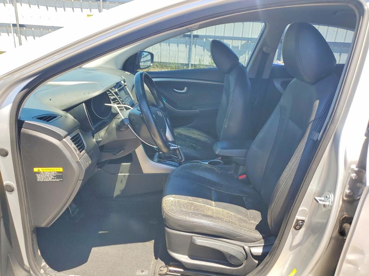 2013 Hyundai Elantra Gt Base Silver vin: KMHD35LE8DU044691