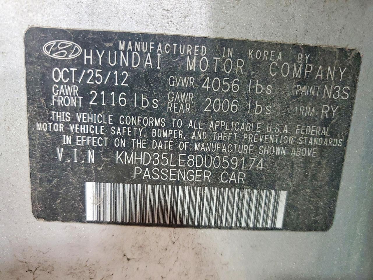 2013 Hyundai Elantra Gt Base Gold vin: KMHD35LE8DU059174