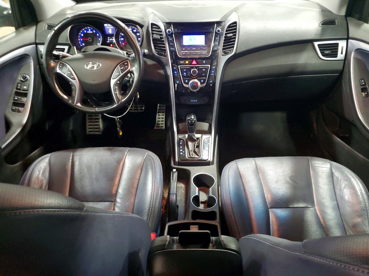 2013 Hyundai Elantra Gt Base Gold vin: KMHD35LE8DU059174