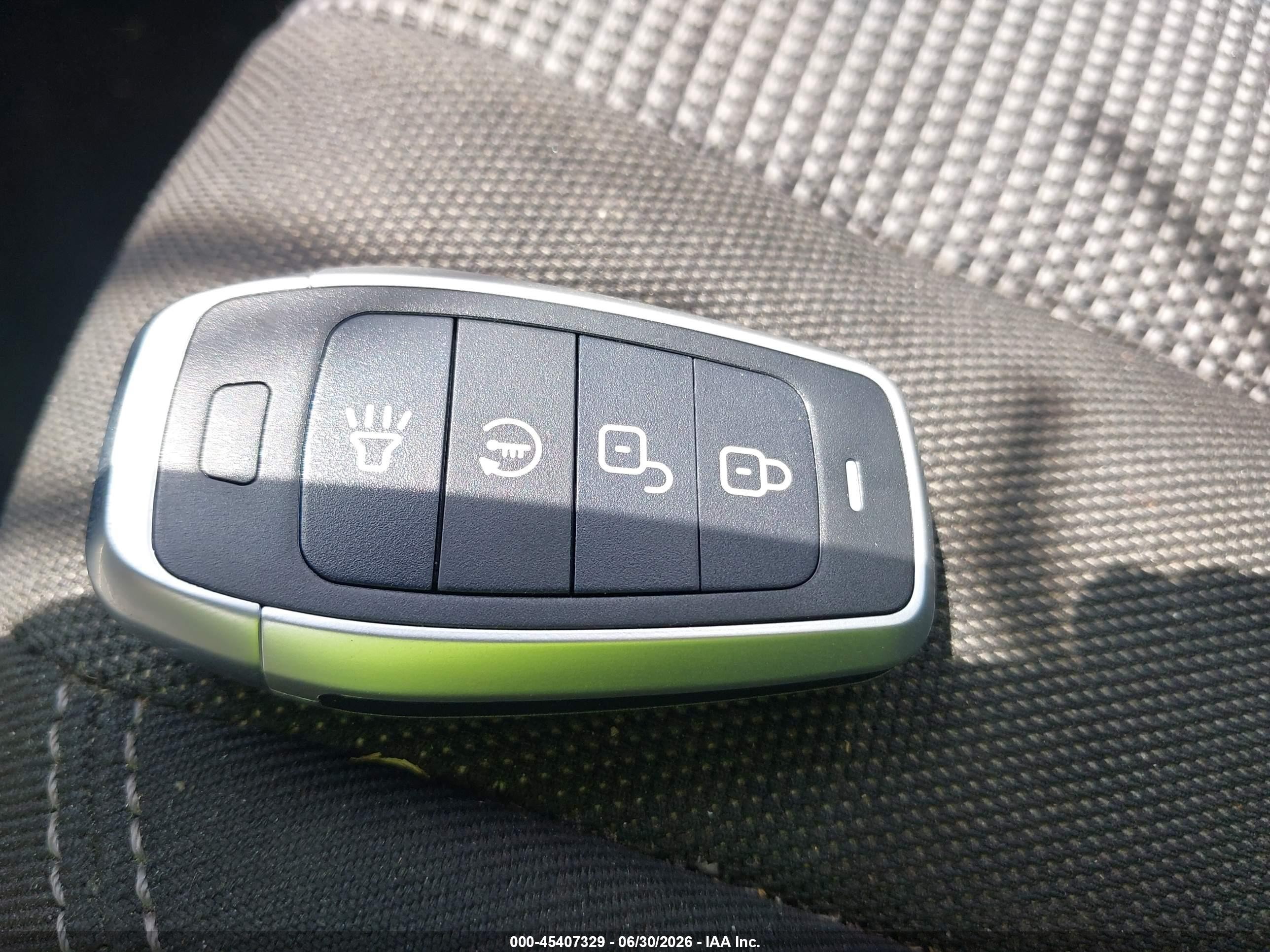 2013 Hyundai Elantra Gt   White vin: KMHD35LE8DU082129