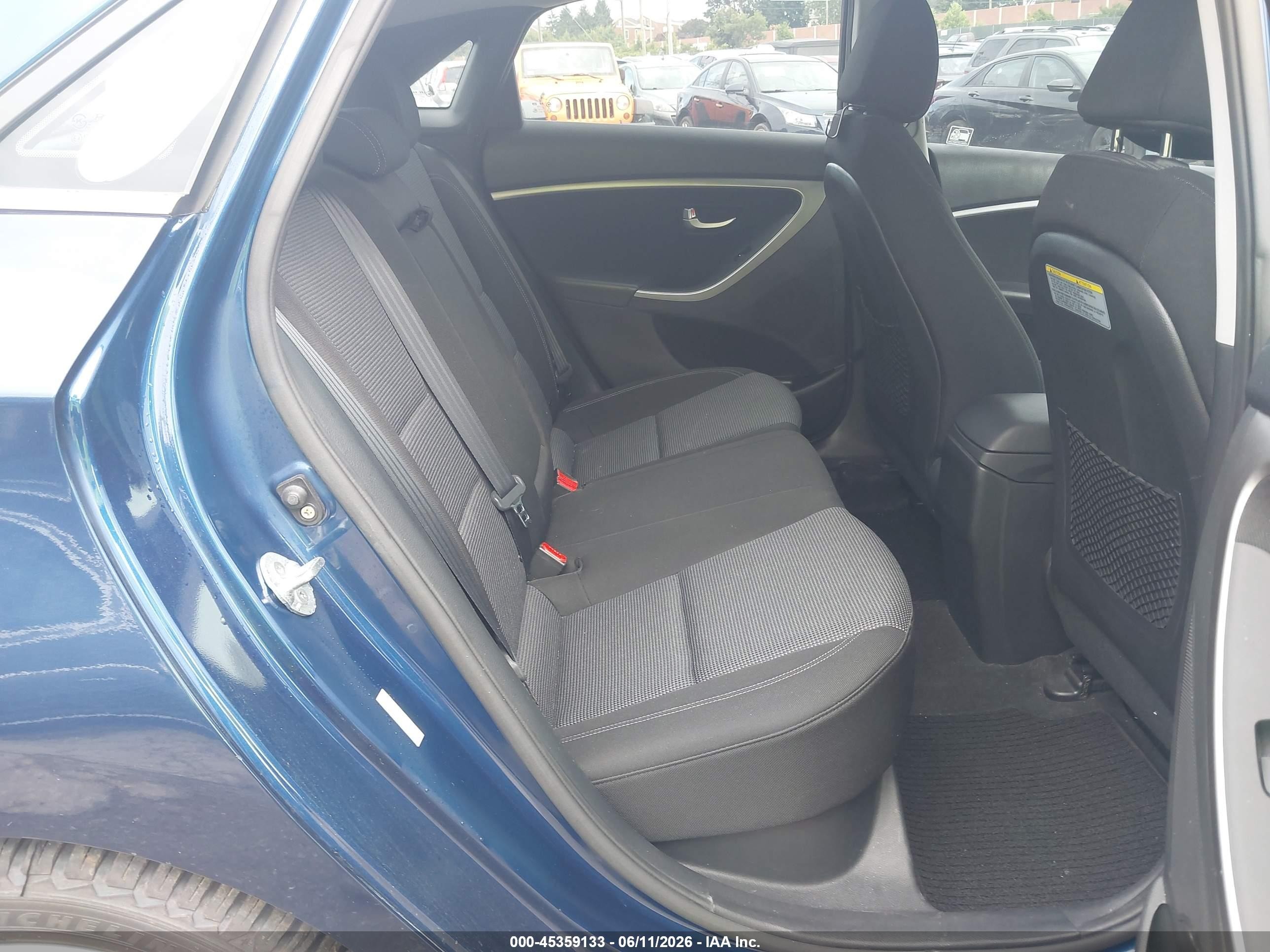 2013 Hyundai Elantra Gt   Синий vin: KMHD35LE8DU085936