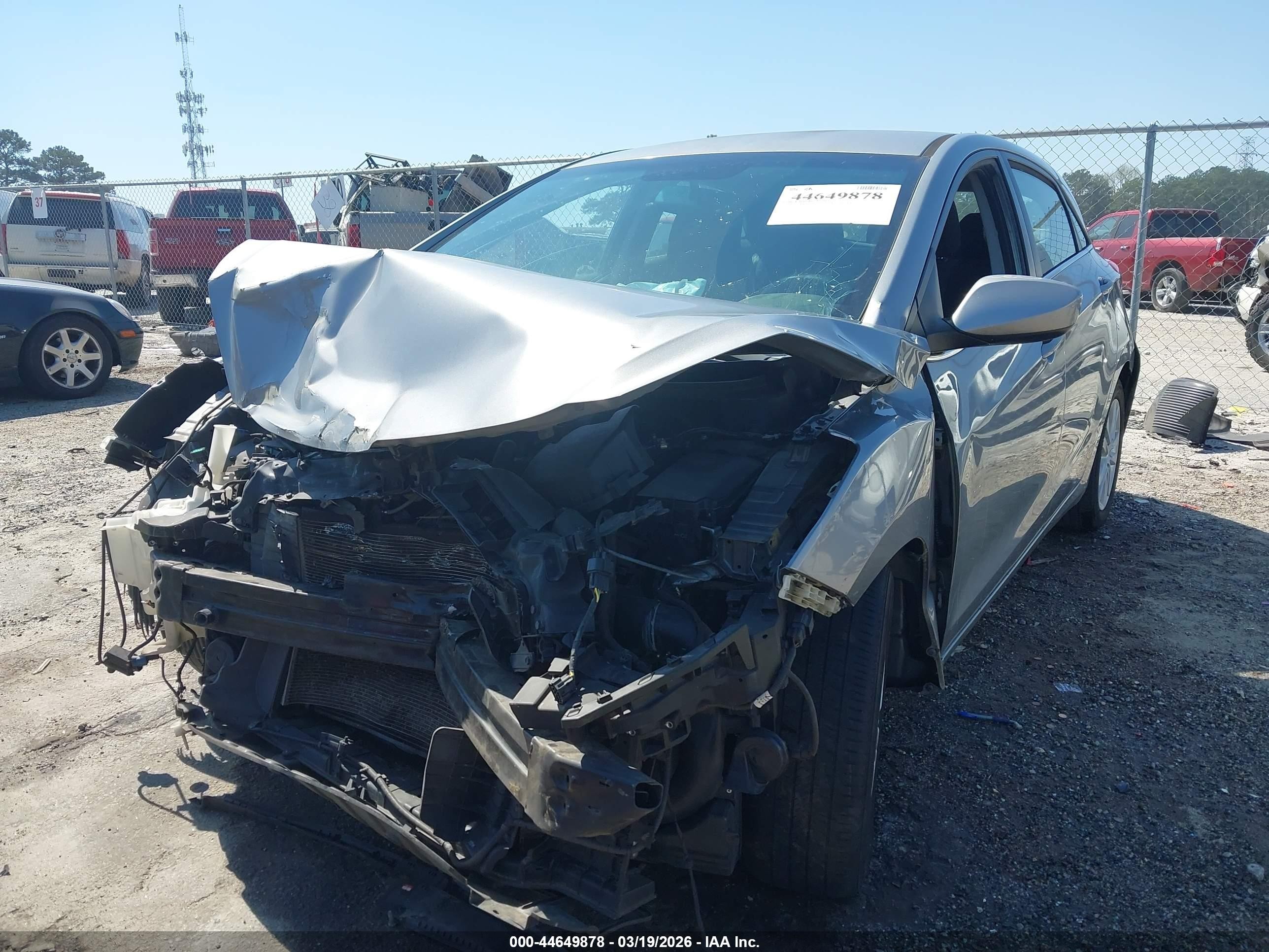 2013 Hyundai Elantra Gt   Gray vin: KMHD35LE8DU090229