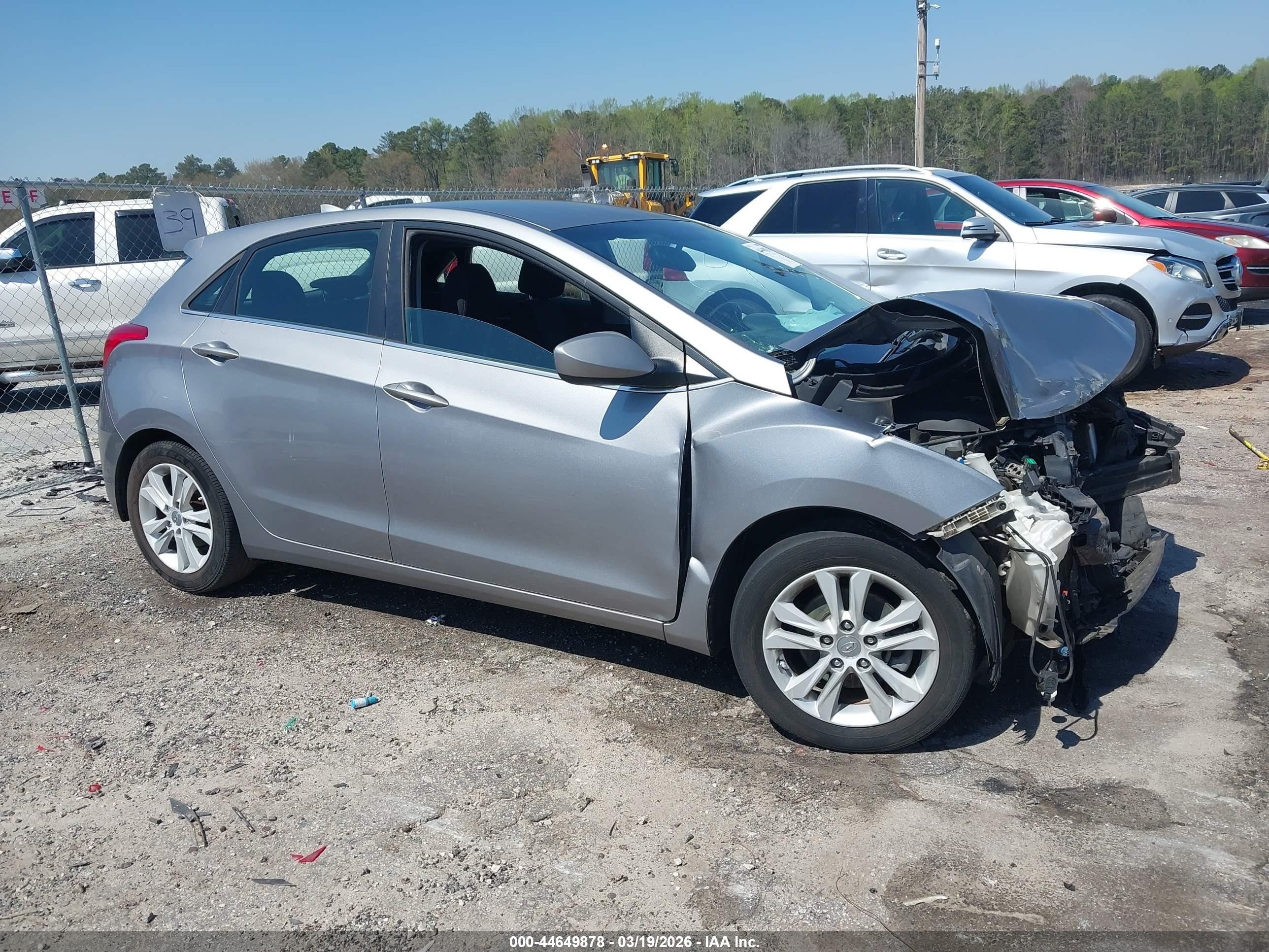 2013 Hyundai Elantra Gt   Gray vin: KMHD35LE8DU090229