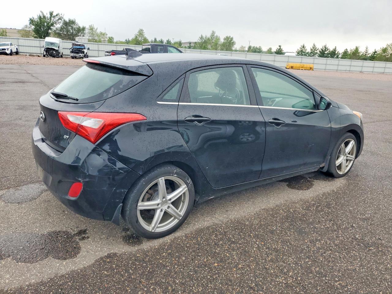 2013 Hyundai Elantra Gt Base Black vin: KMHD35LE8DU148629