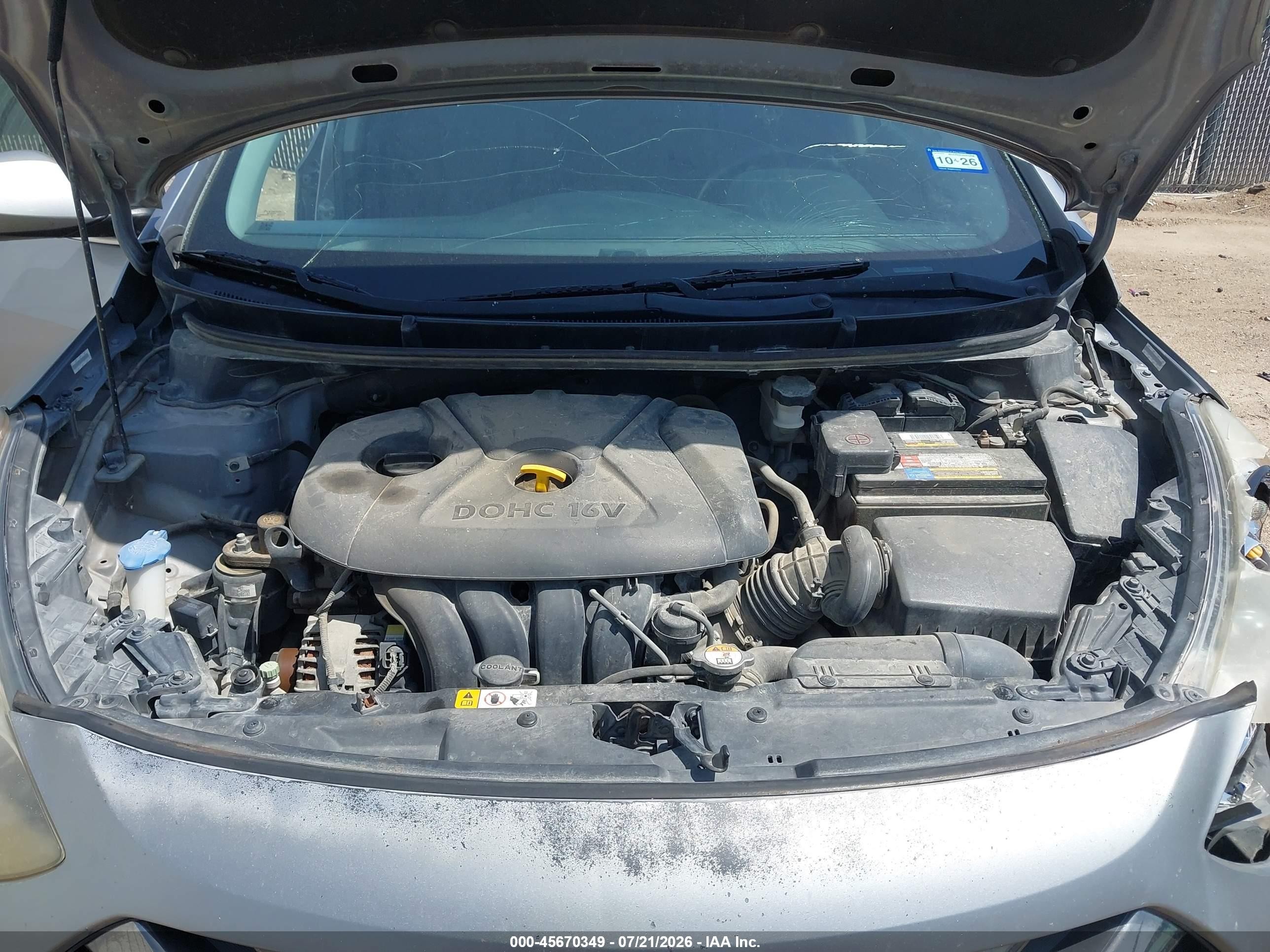 2013 Hyundai Elantra Gt   Silver vin: KMHD35LE9DU030220