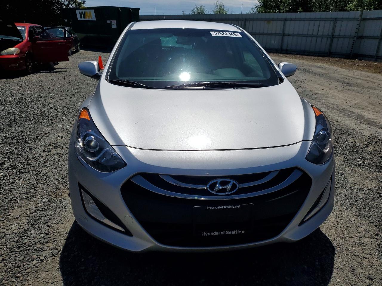 2013 Hyundai Elantra Gt Base Silver vin: KMHD35LE9DU057420