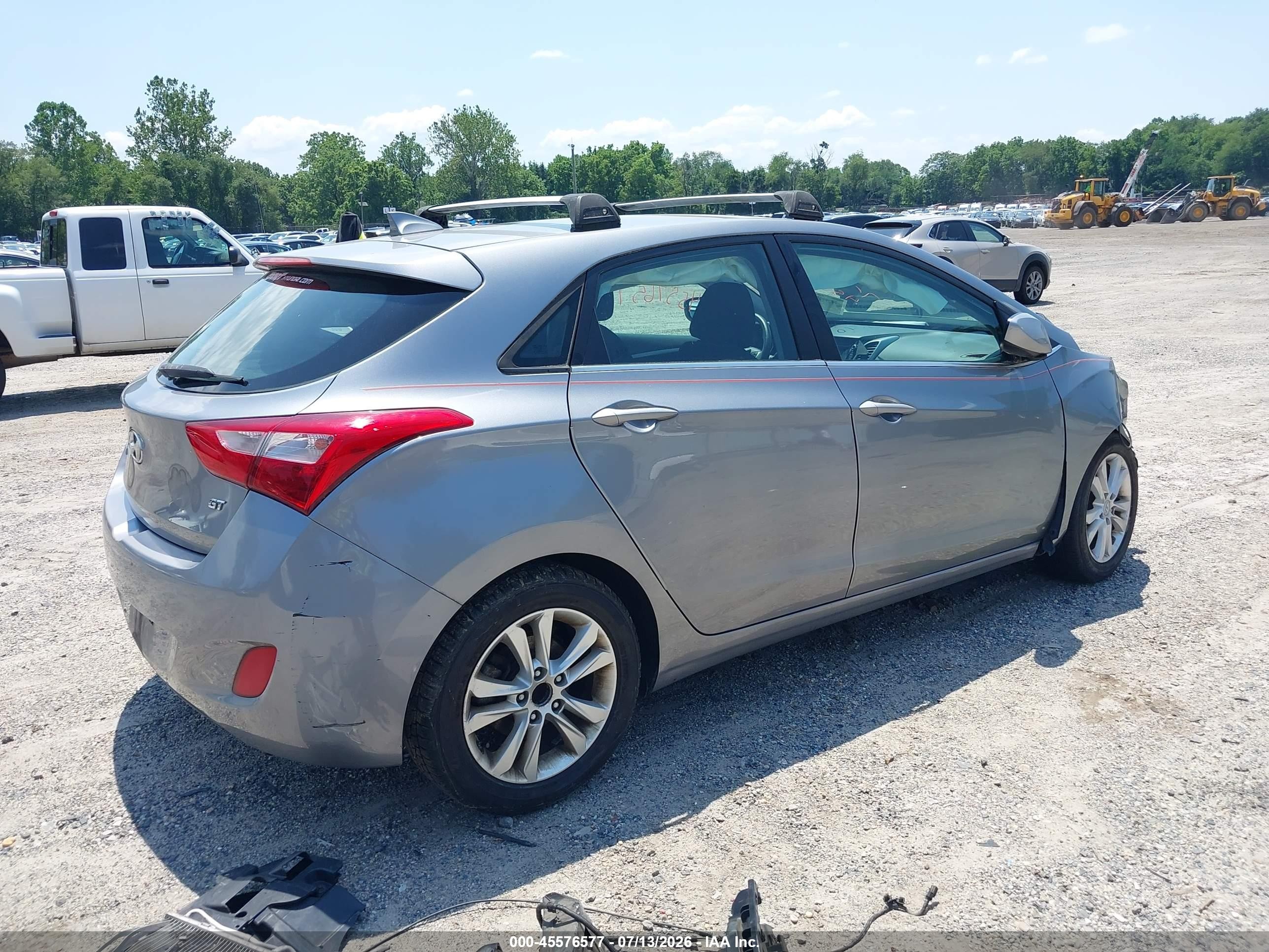 2013 Hyundai Elantra Gt   Серый vin: KMHD35LE9DU062035