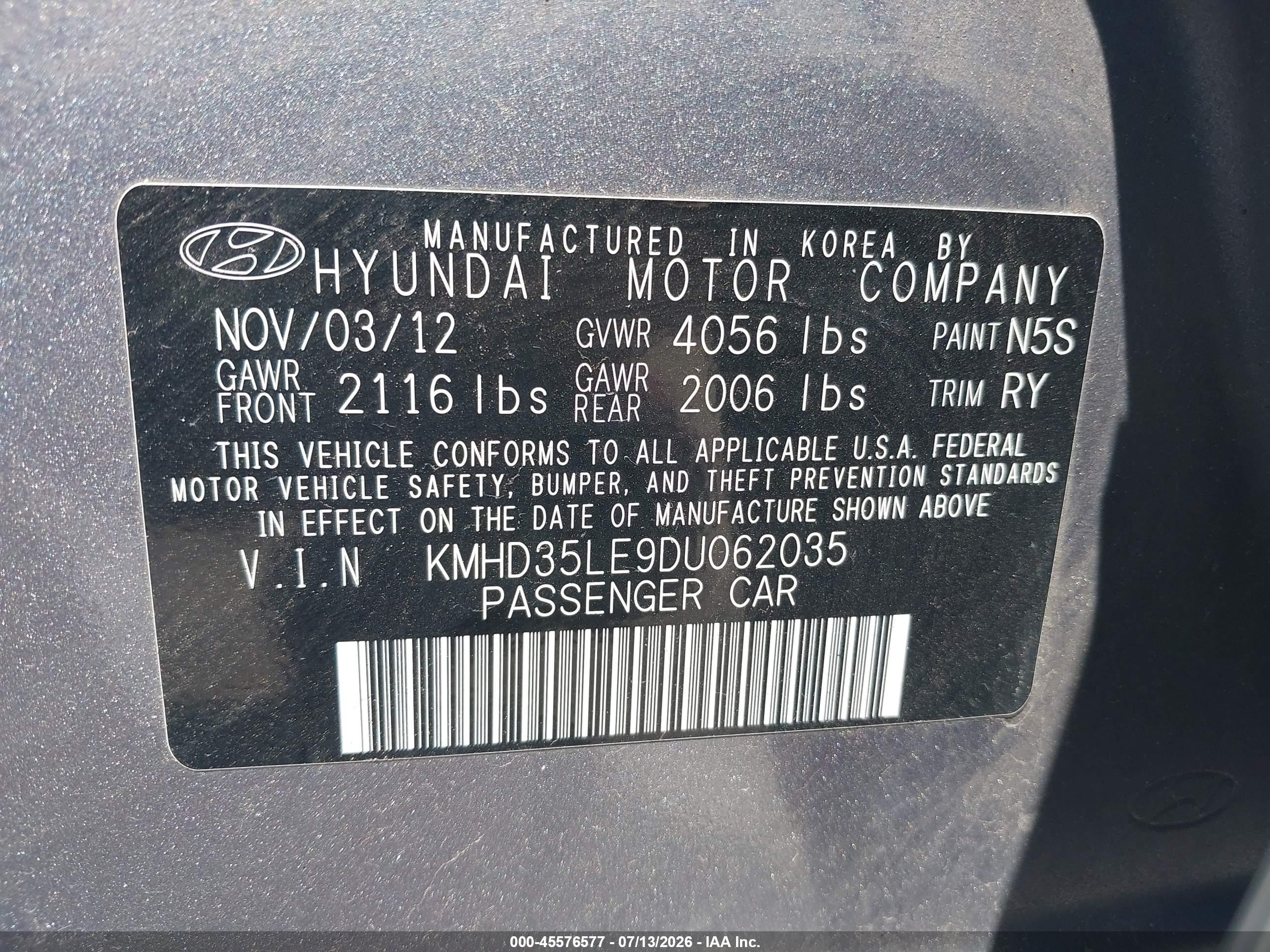2013 Hyundai Elantra Gt   Серый vin: KMHD35LE9DU062035