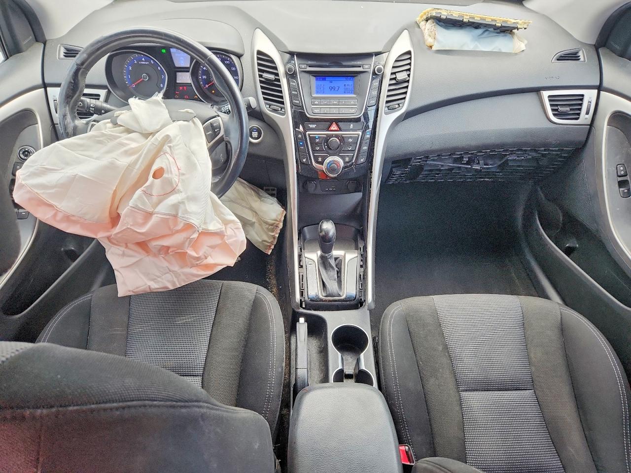 2013 Hyundai Elantra Gt Base Gray vin: KMHD35LE9DU080146