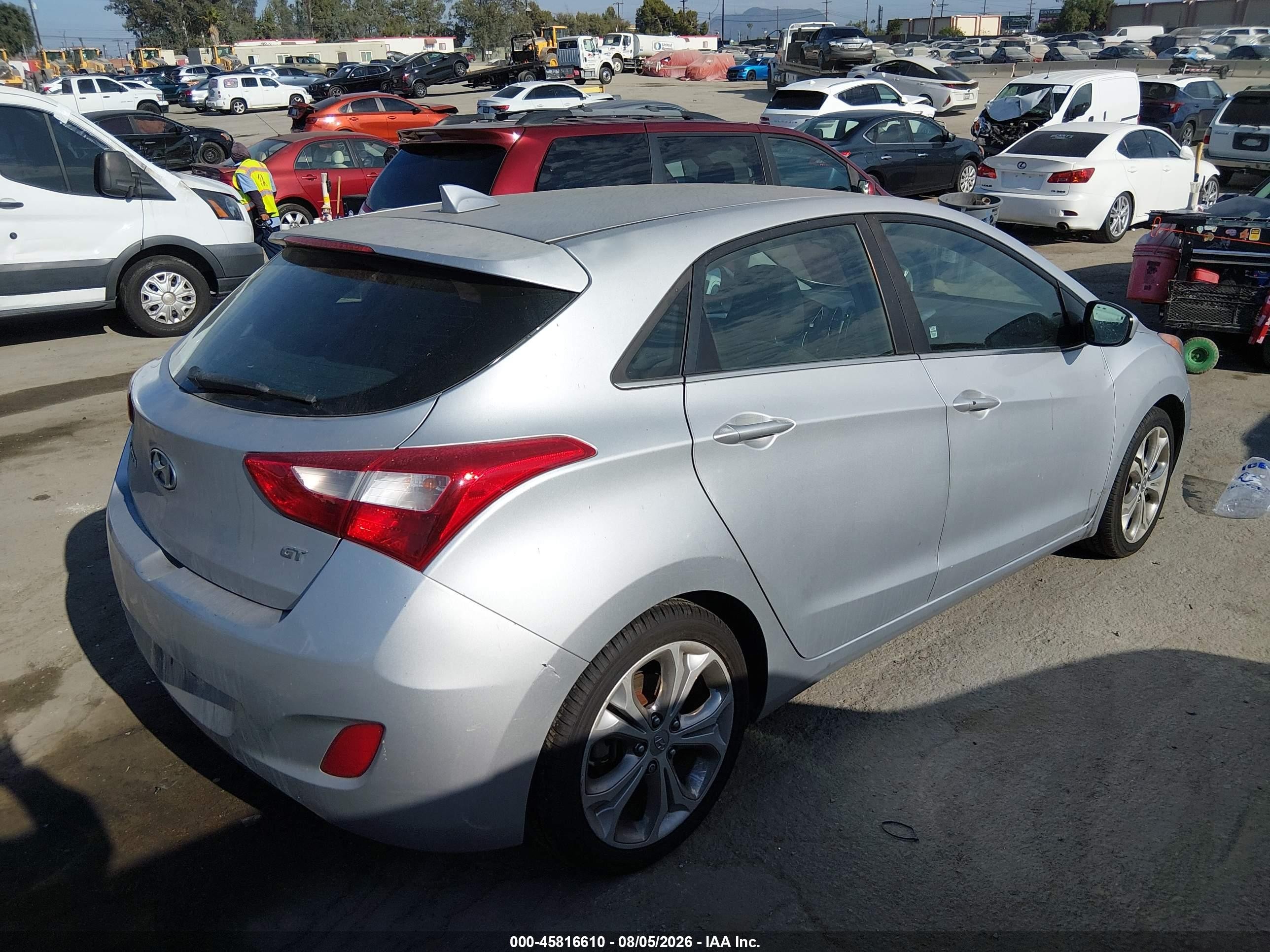 2013 Hyundai Elantra Gt   Gray vin: KMHD35LE9DU094581