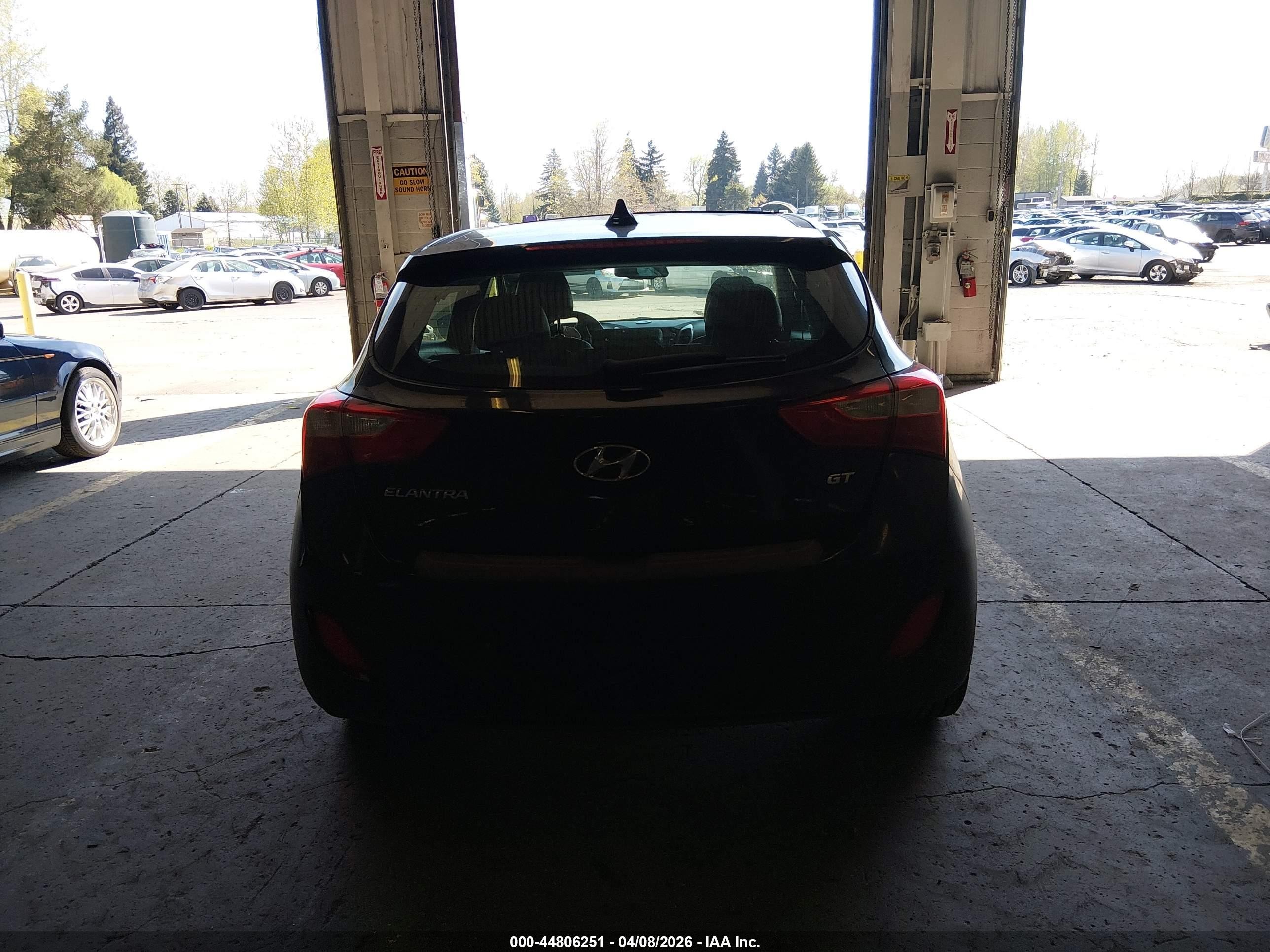 2013 Hyundai Elantra Gt   Black vin: KMHD35LE9DU094872