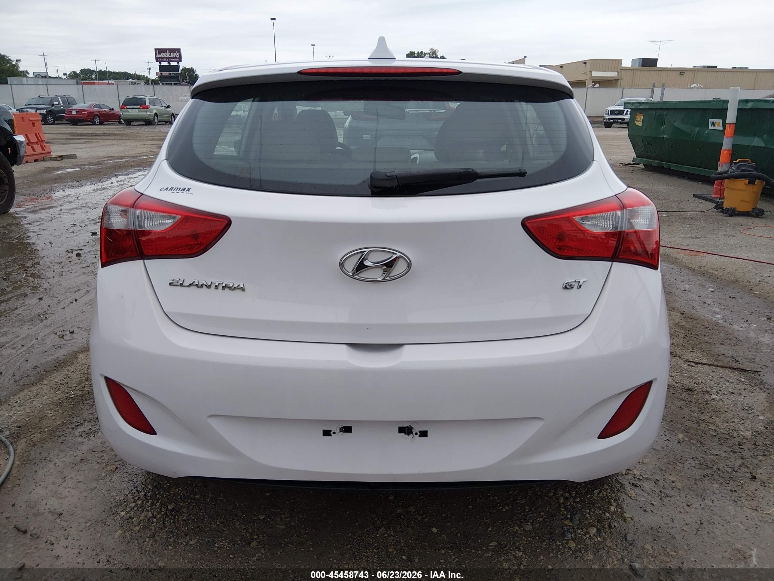 2013 Hyundai Elantra Gt   White vin: KMHD35LE9DU130284